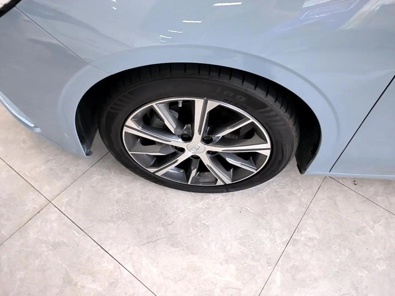 Geely Auto Emgrand 2023 4th Generation Champion Edition 1.5L CVT Prestige Model — миниатюра 10