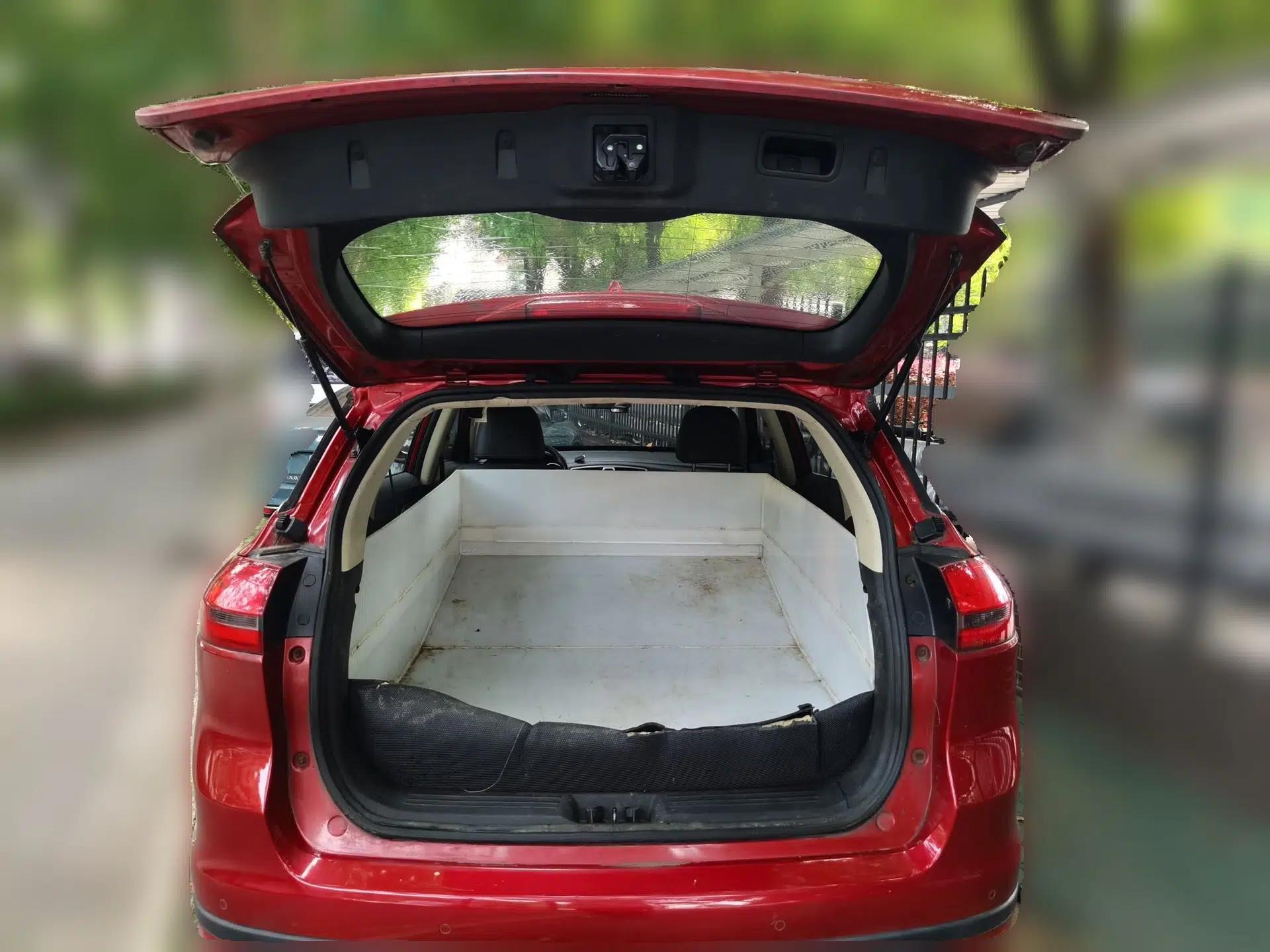 Geely Auto Emgrand X7 Sport 2016 2.0L Manual Smart Connect Version — миниатюра 19