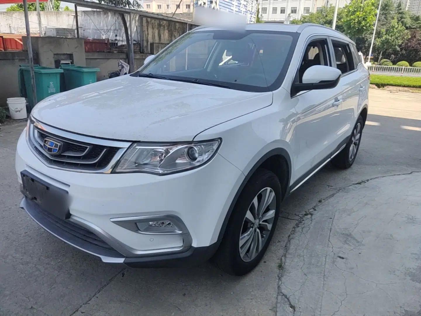 Geely Auto Emgrand X7 Sport 2016 2.0L Manual ZhiShang Version — миниатюра 1
