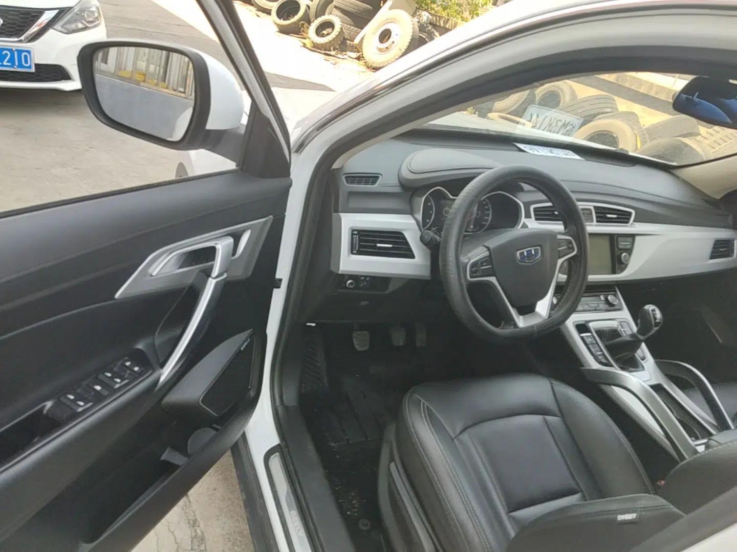 Geely Auto Emgrand X7 Sport 2016 2.0L Manual ZhiShang Version — миниатюра 23