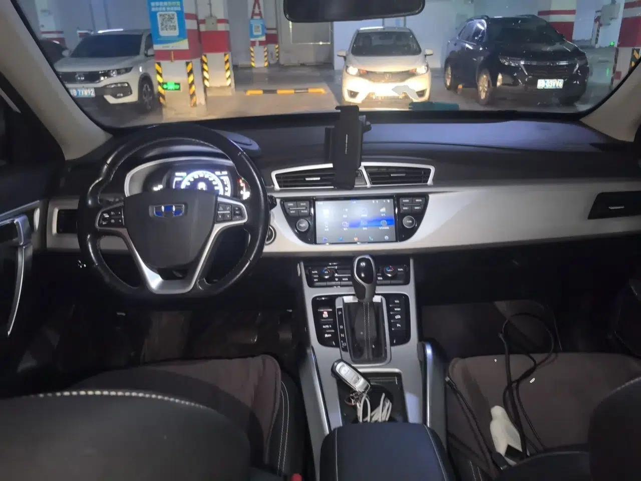 Geely Auto Emgrand X7 Sport 2016 1.8TD Automatic Smart Connectivity Version — миниатюра 9