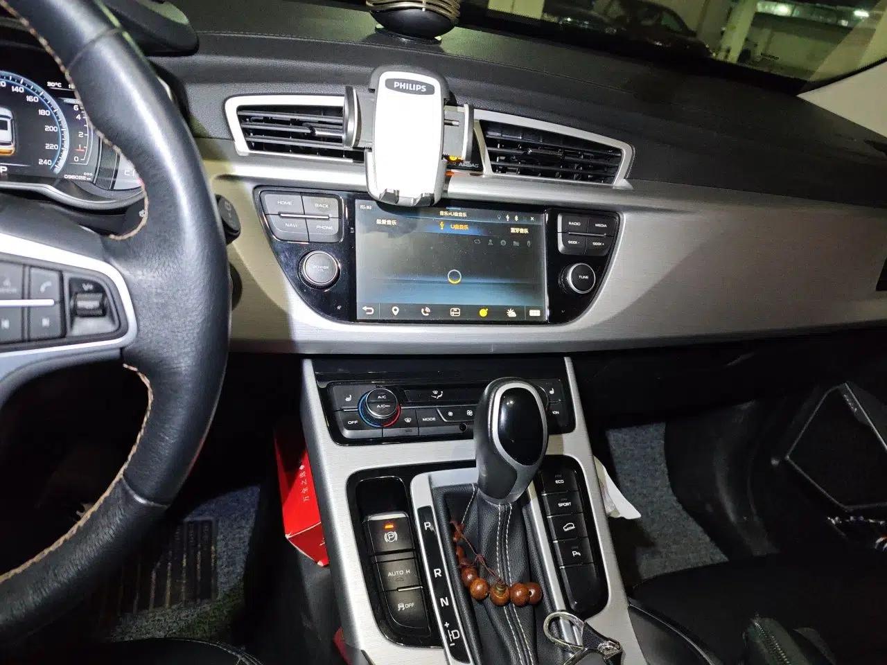 Geely Auto Emgrand X7 Sport 2016 1.8TD Automatic Smart Model — миниатюра 13