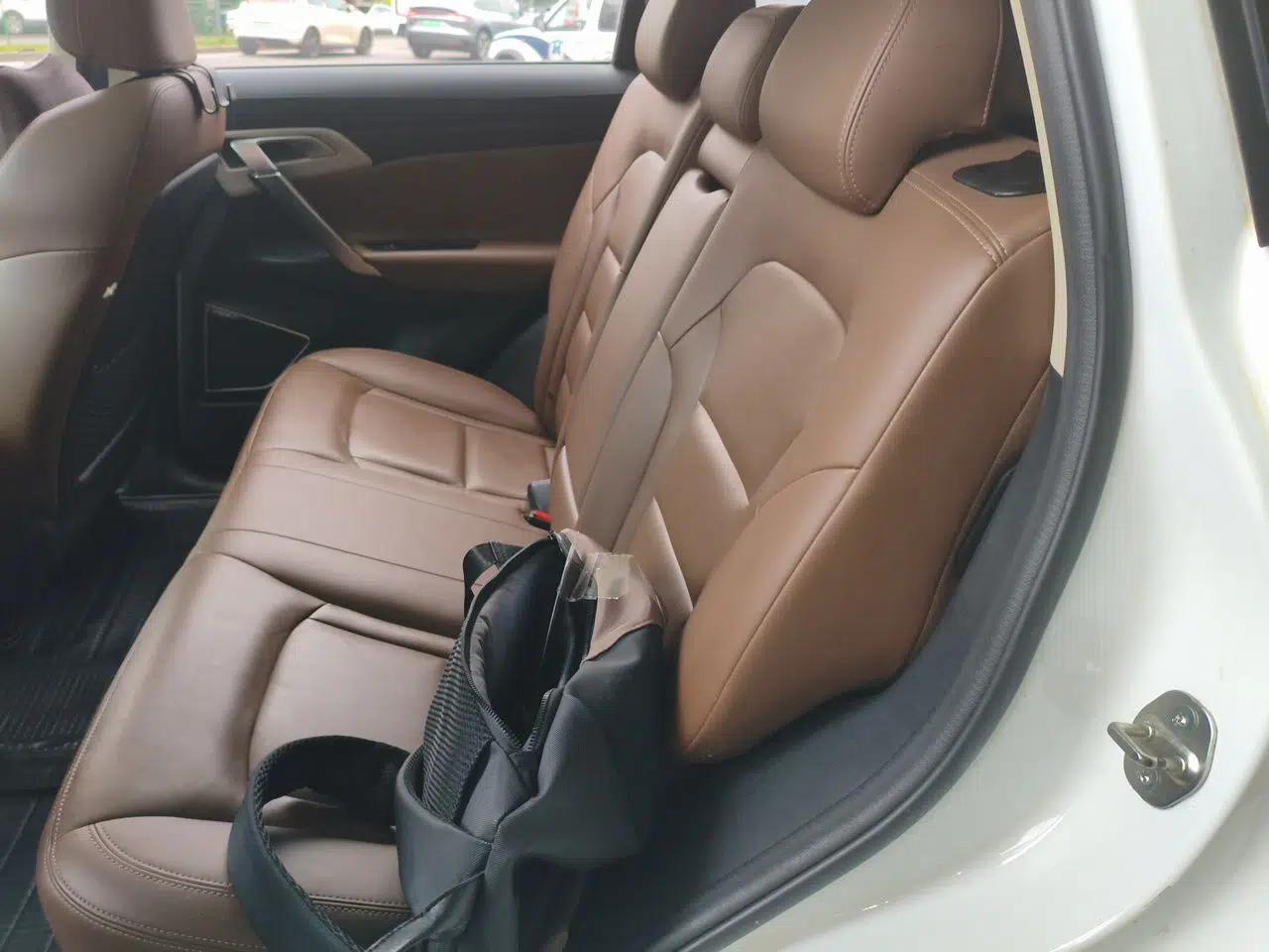 Geely Auto Emgrand X7 Sport 2016 1.8TD Automatic ZhiZun Version — миниатюра 17