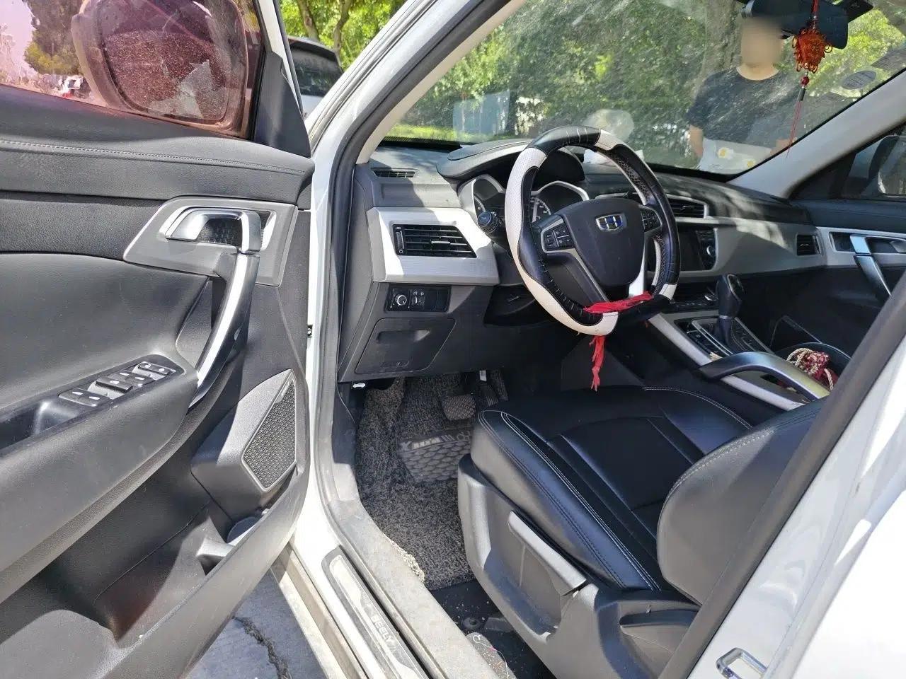 Geely Auto Emgrand X7 Sport 2016 1.8TD Automatic Smart Connectivity Version — миниатюра 16