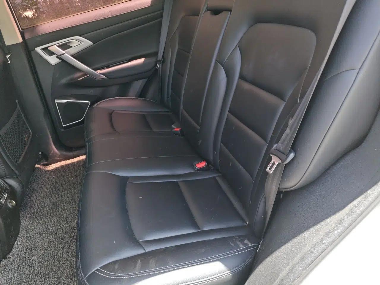 Geely Auto Emgrand X7 Sport 2016 1.8TD Automatic Smart Connectivity Version — миниатюра 17