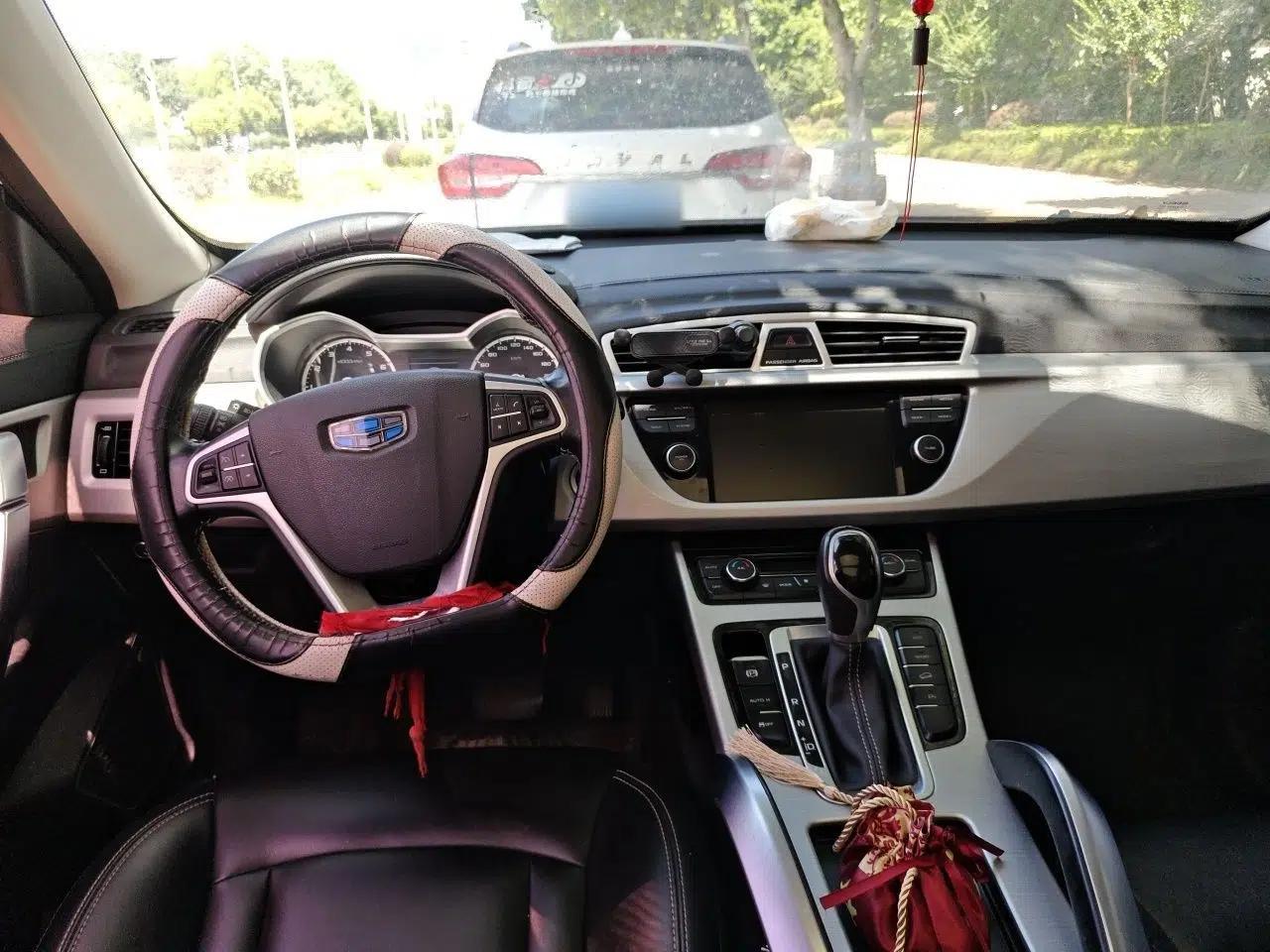 Geely Auto Emgrand X7 Sport 2016 1.8TD Automatic Smart Connectivity Version — миниатюра 9