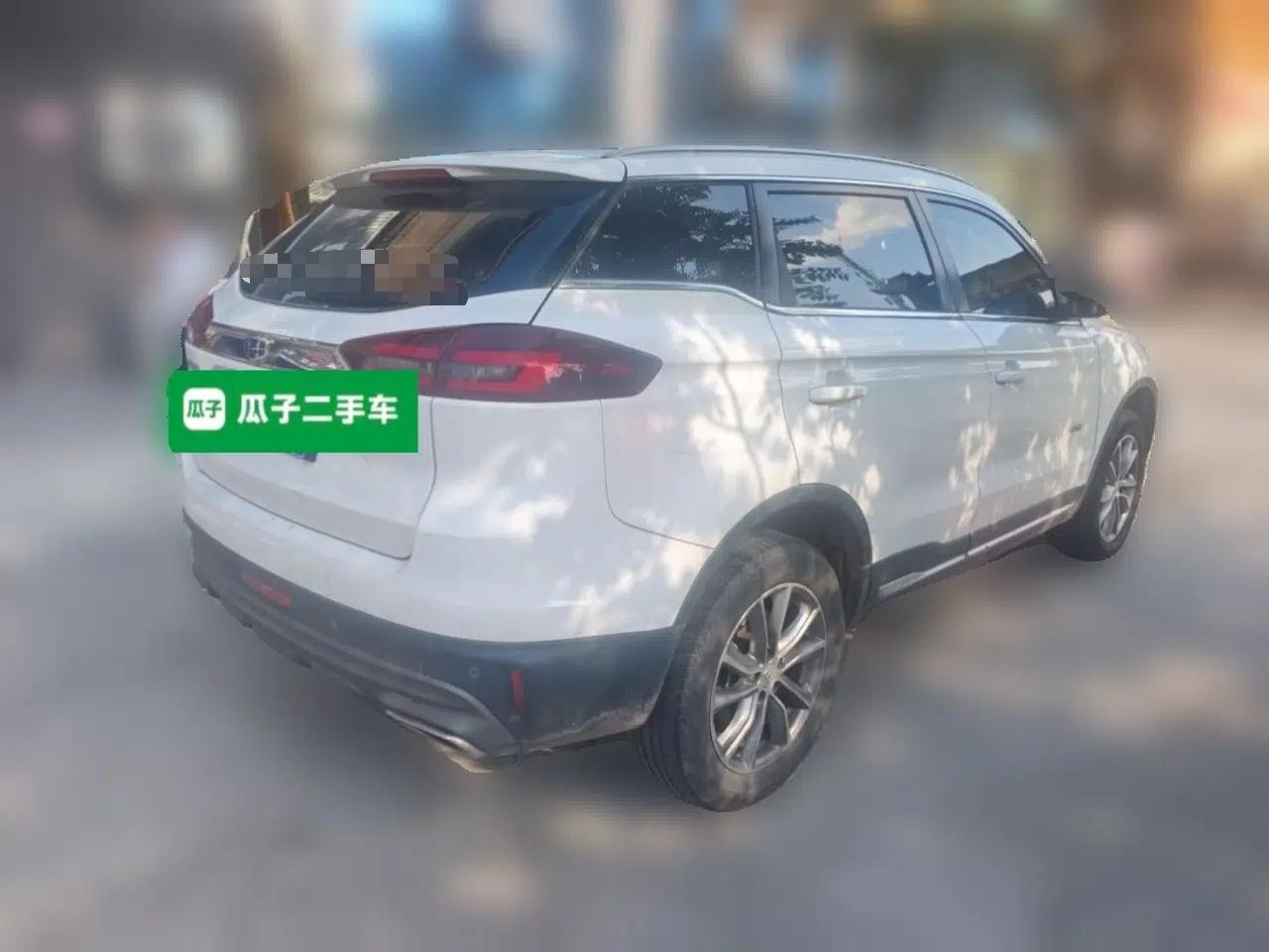 Geely Auto Emgrand X7 Sport 2018 1.8TD Automatic Two-Wheel Drive Smart Connect 4G Internet Edition — миниатюра 6