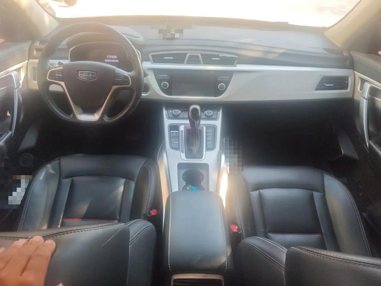 Geely Auto Emgrand X7 Sport 2018 1.8TD Automatic Two-Wheel Drive Smart Connect 4G Internet Edition — миниатюра 9