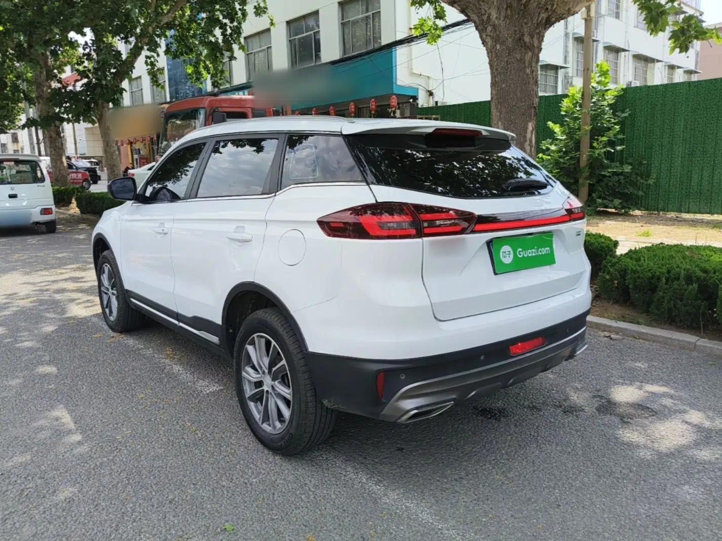 Geely Auto Emgrand X7 Sport 2020 1.8TD DCT Two-Wheel Drive Smart Connect 4G-Enabled Version — миниатюра 4