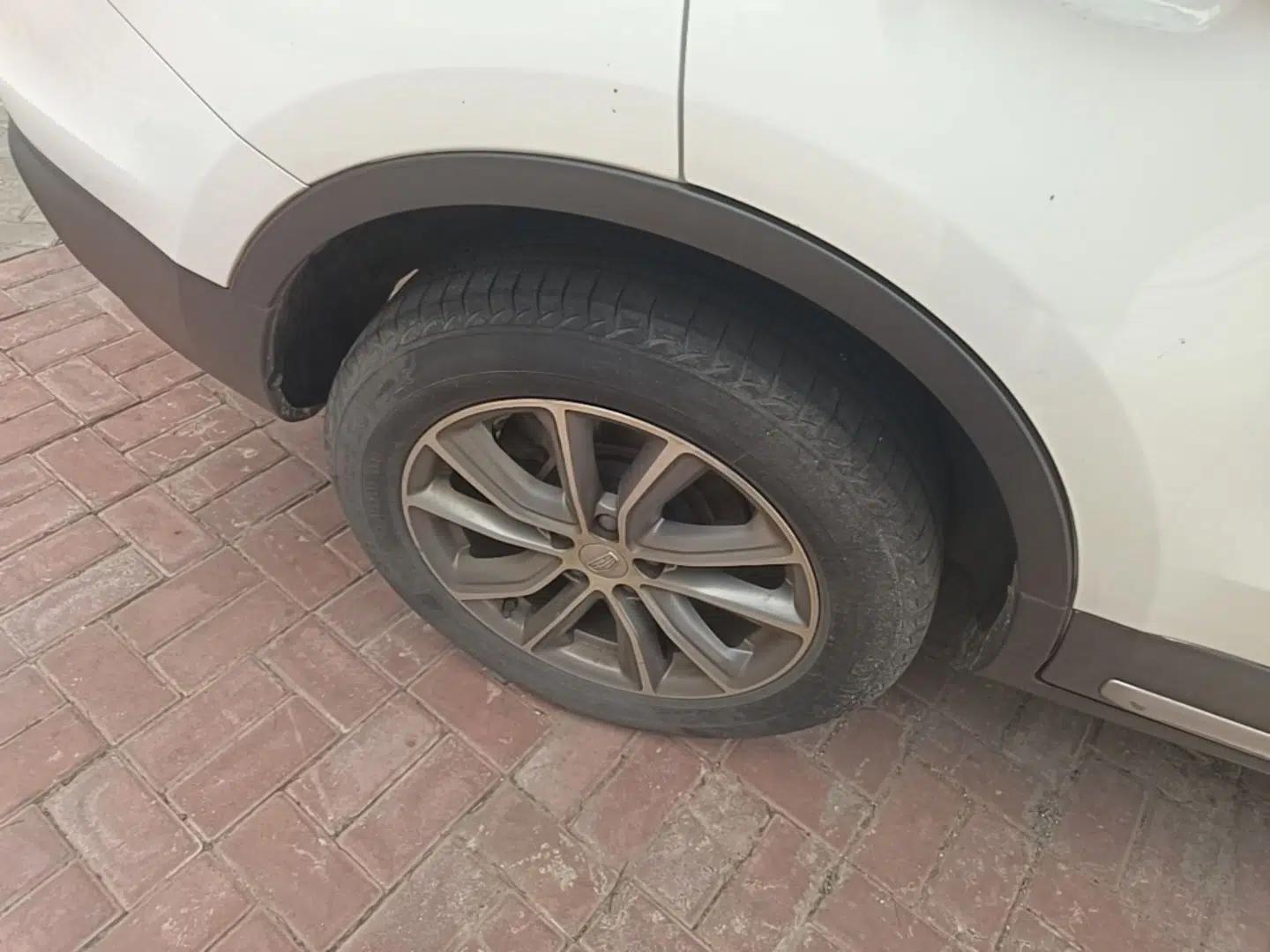 Geely Auto Emgrand X7 Sport 2020 1.8TD DCT Two-Wheel Drive Smart Connect 4G-Enabled Version — миниатюра 11