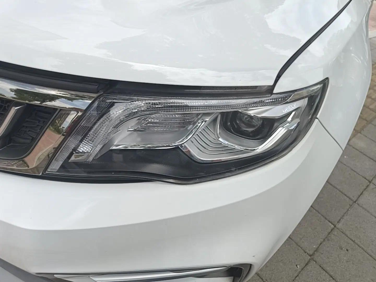 Geely Auto Emgrand X7 Sport 2020 1.8TD DCT Two-Wheel Drive Smart Connect 4G-Enabled Version — миниатюра 8