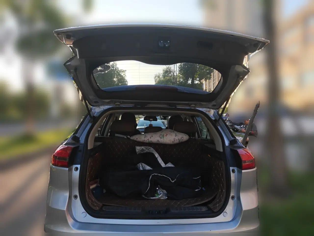 Geely Auto Emgrand X7 Sport 2016 1.8TD Automatic ZhiZun Version — миниатюра 16