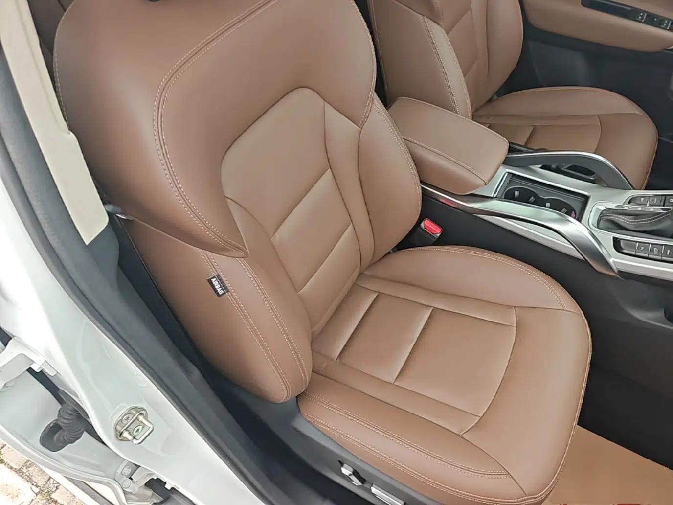 Geely Auto Emgrand X7 Sport 2016 1.8TD Automatic ZhiZun Version — миниатюра 19