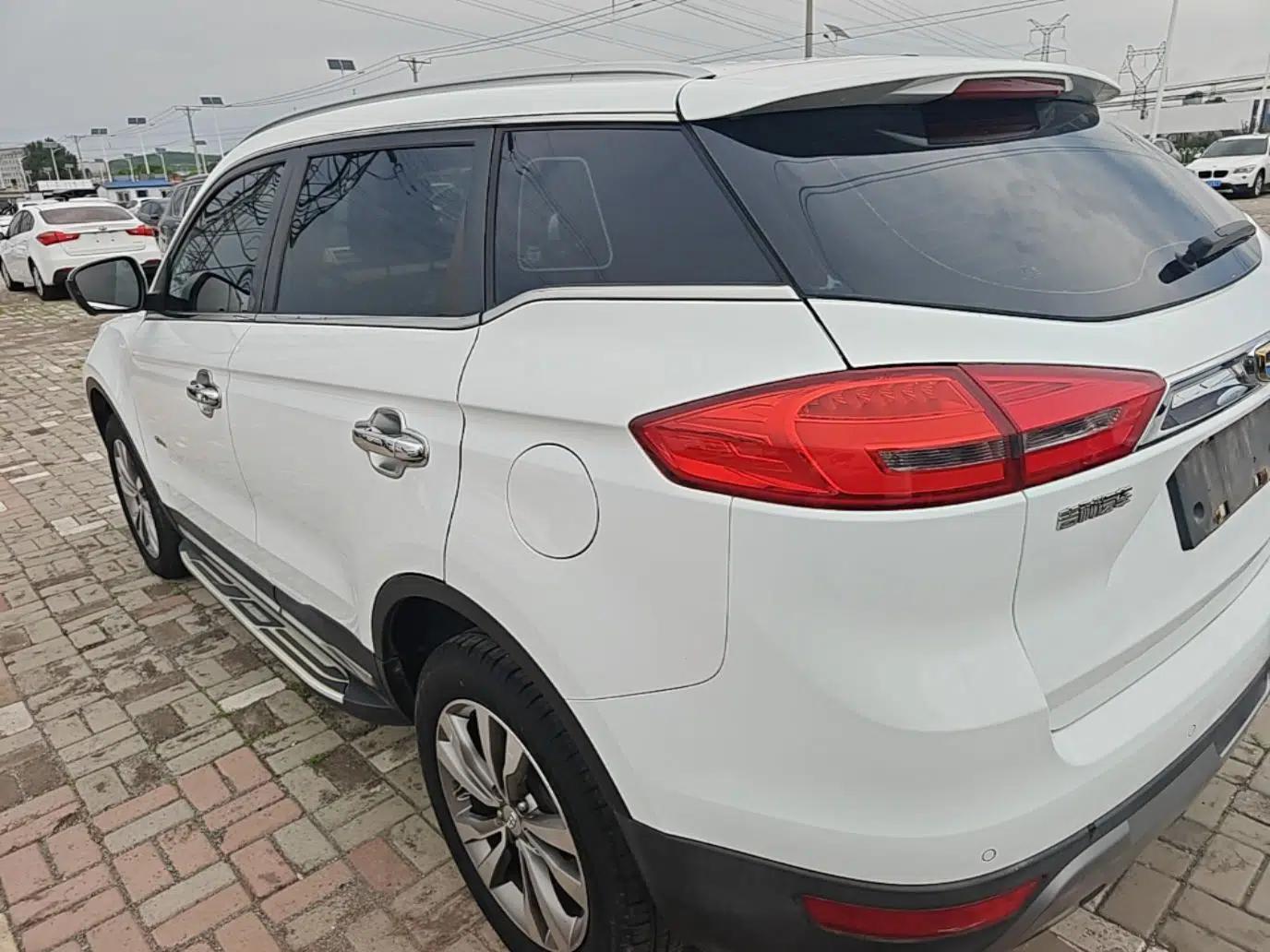 Geely Auto Emgrand X7 Sport 2016 1.8TD Automatic ZhiZun Version — миниатюра 4