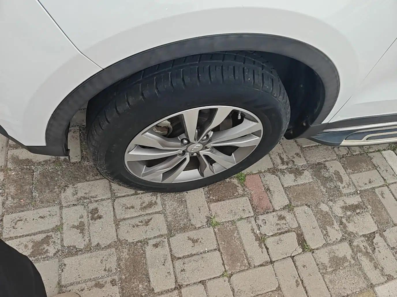 Geely Auto Emgrand X7 Sport 2016 1.8TD Automatic ZhiZun Version — миниатюра 10