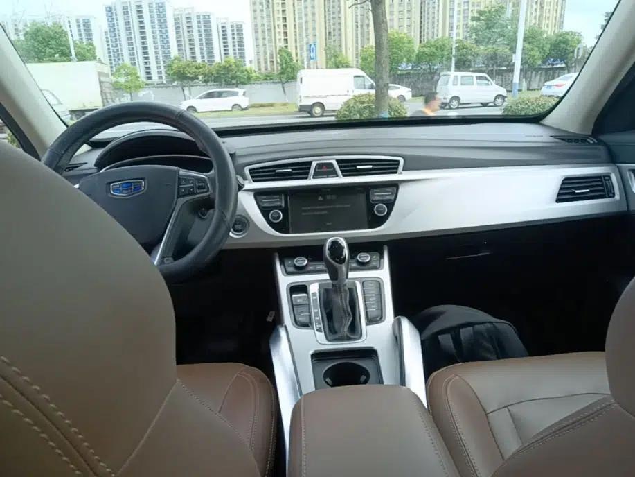 Geely Auto Emgrand X7 Sport 2016 1.8TD Automatic ZhiZun Version — миниатюра 21