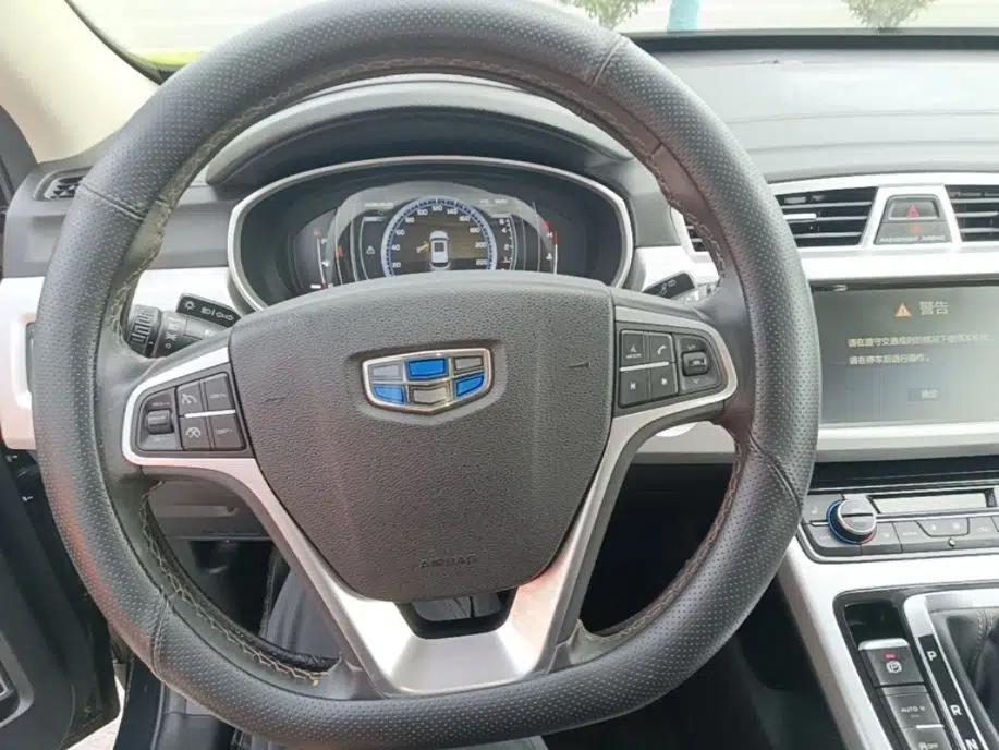 Geely Auto Emgrand X7 Sport 2016 1.8TD Automatic ZhiZun Version — миниатюра 22