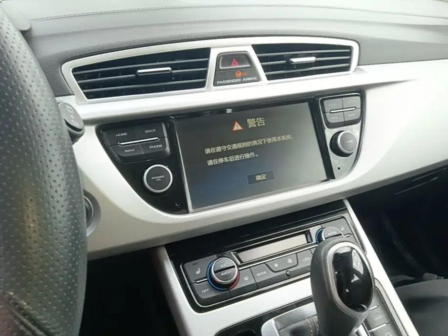 Geely Auto Emgrand X7 Sport 2016 1.8TD Automatic ZhiZun Version — миниатюра 24
