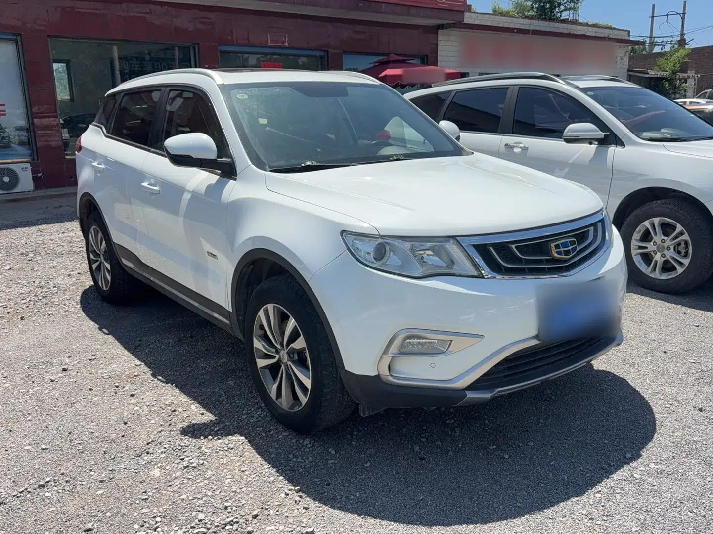 Geely Auto Emgrand X7 Sport 2016 1.8TD Automatic ZhiShang Model — миниатюра 3
