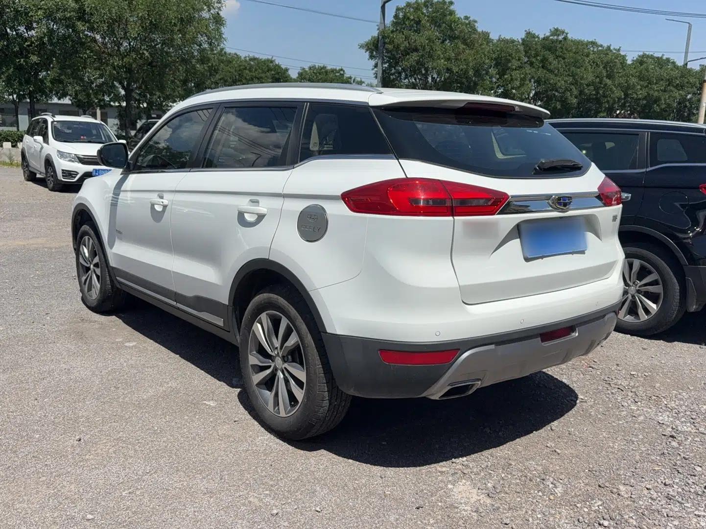 Geely Auto Emgrand X7 Sport 2016 1.8TD Automatic ZhiShang Model — миниатюра 6
