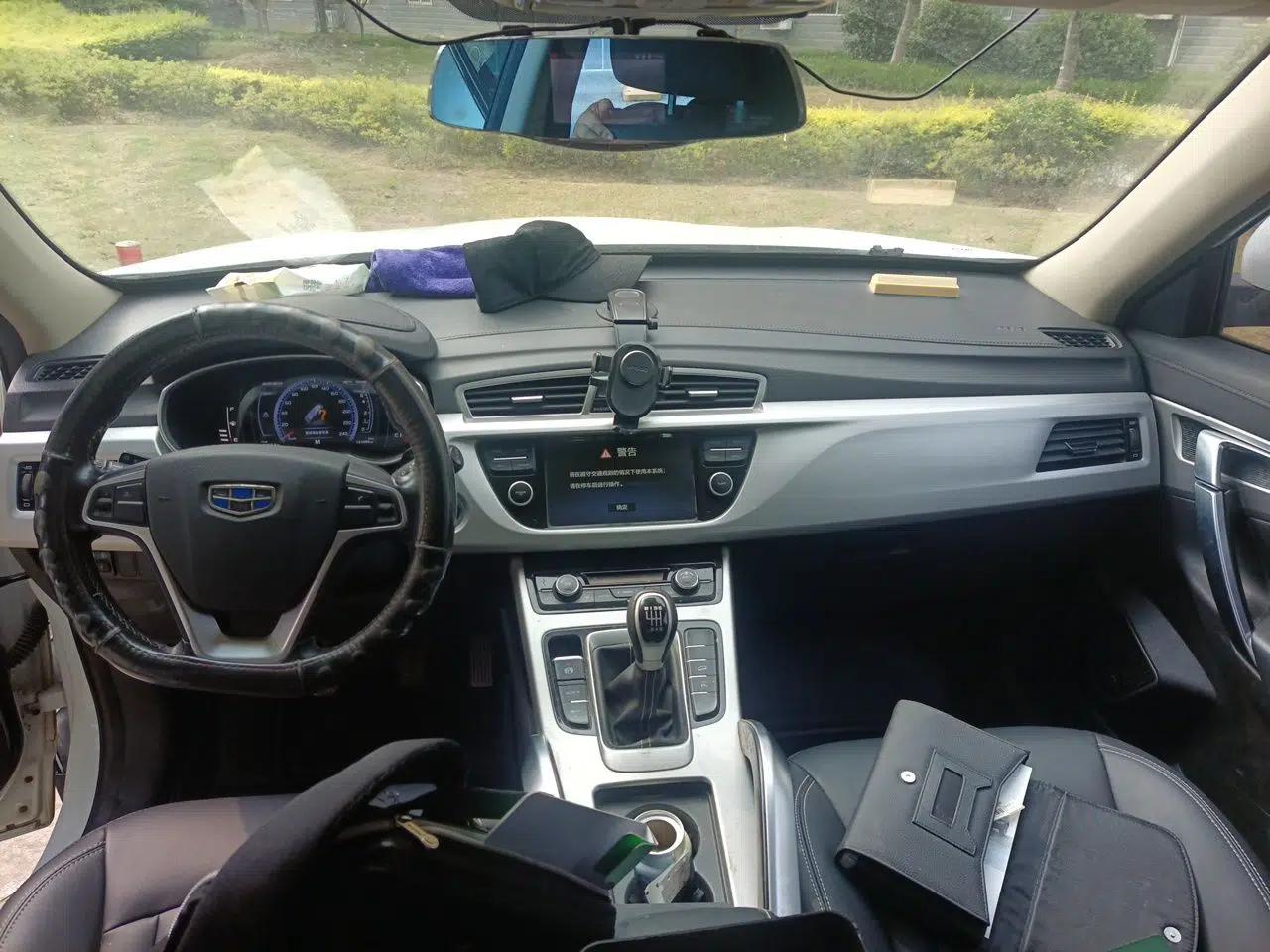 Geely Auto Emgrand X7 Sport 2016 2.0L Manual Smart Connect Version — миниатюра 9