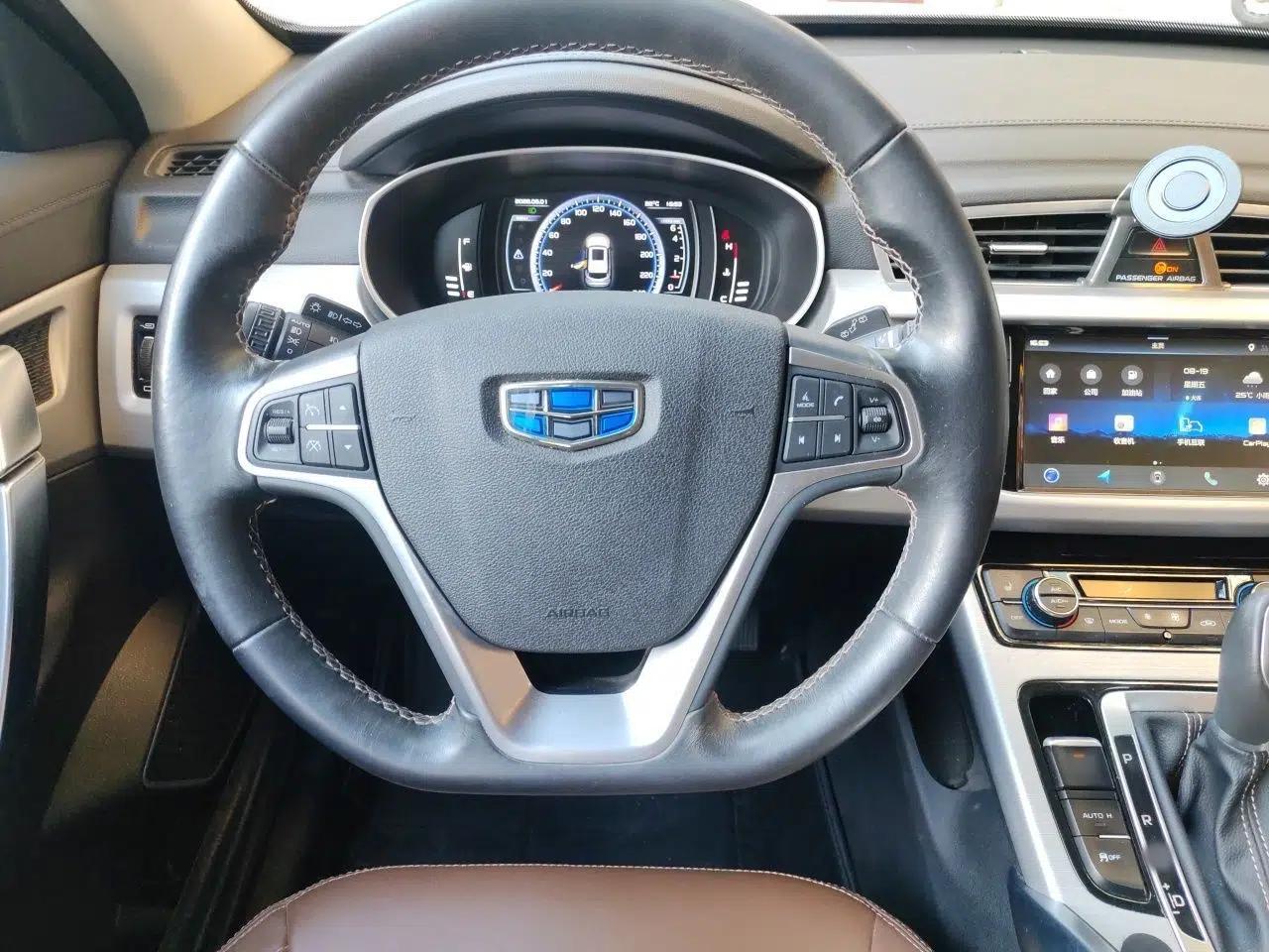 Geely Auto Emgrand X7 Sport 2016 1.8TD Automatic ZhiZun Version — миниатюра 14