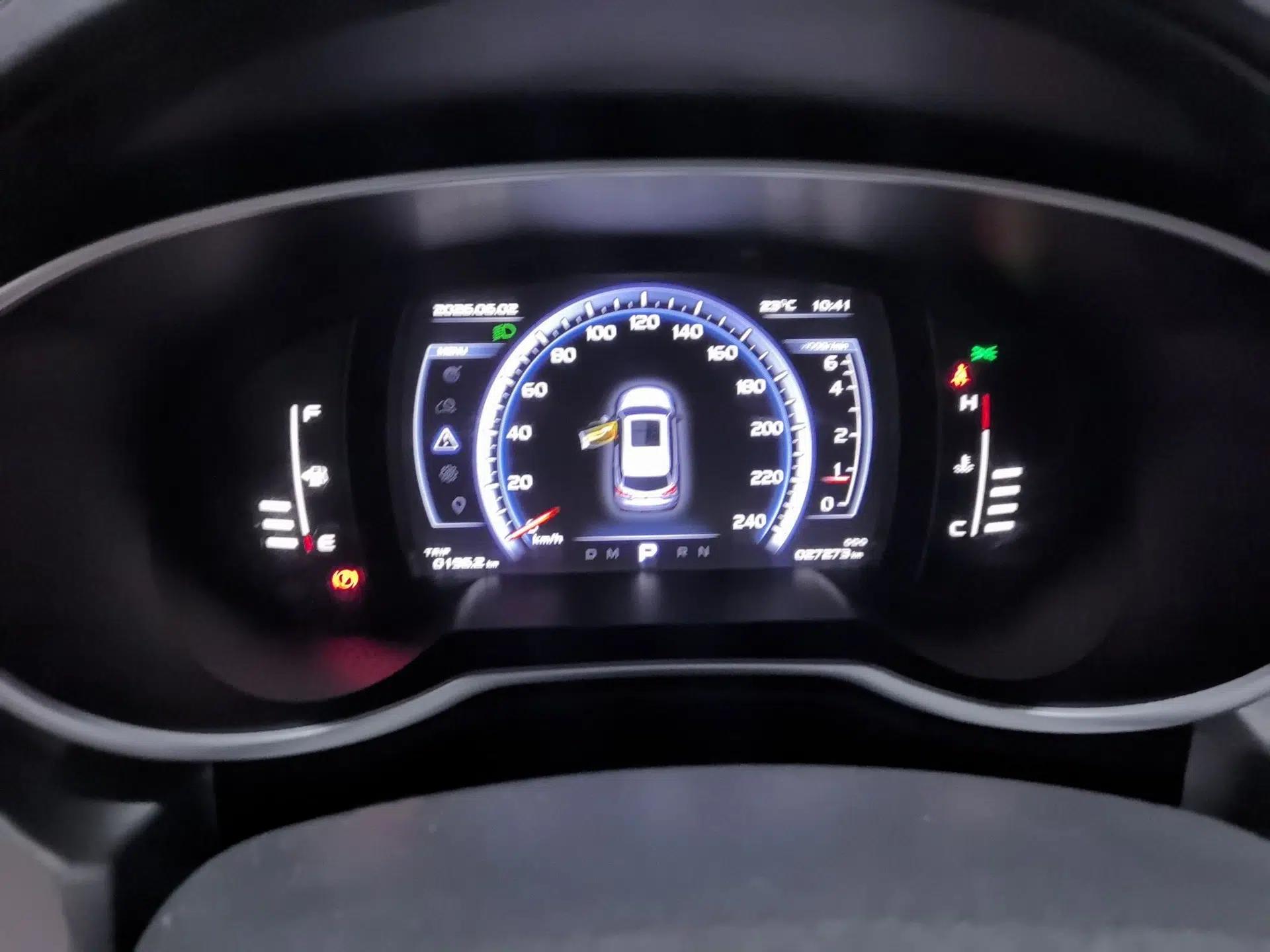 Geely Auto Emgrand X7 Sport 2016 1.8TD Automatic ZhiZun Version — миниатюра 15