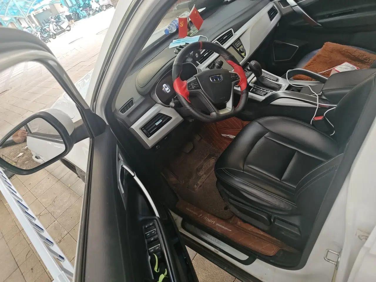 Geely Auto Emgrand X7 Sport 2016 1.8TD Automatic ZhiShang Model — миниатюра 16