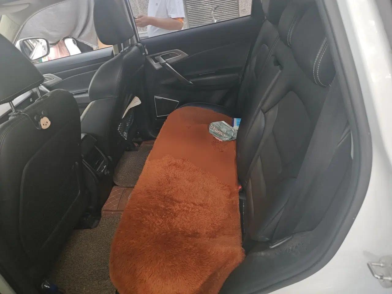 Geely Auto Emgrand X7 Sport 2016 1.8TD Automatic ZhiShang Model — миниатюра 17