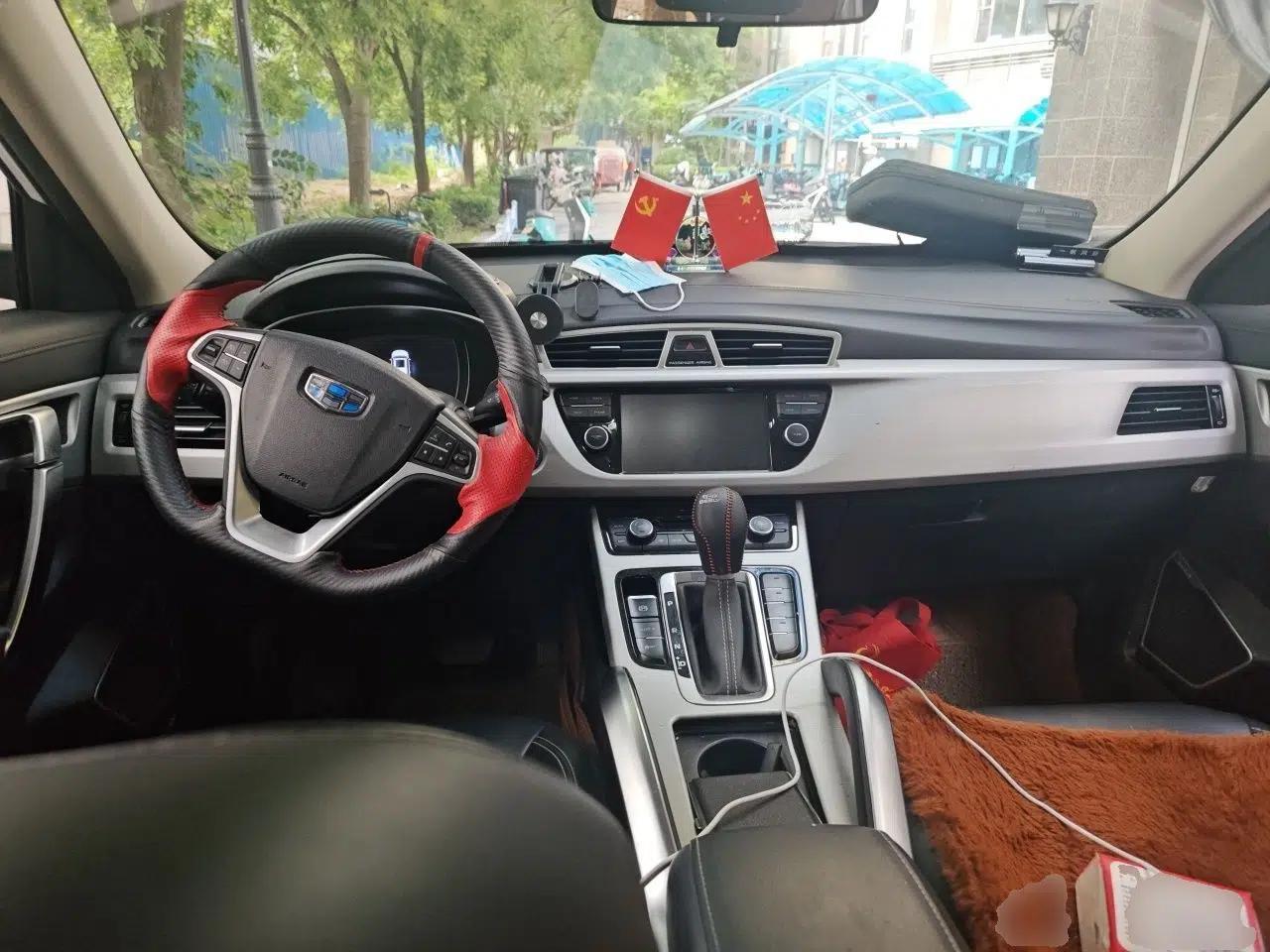 Geely Auto Emgrand X7 Sport 2016 1.8TD Automatic ZhiShang Model — миниатюра 9