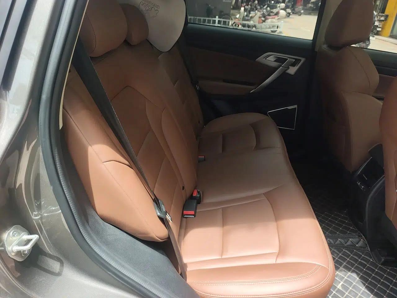 Geely Auto Emgrand X7 Sport 2021 1.8TD DCT Two-Wheel Drive Asian Games Comfort Edition — миниатюра 17