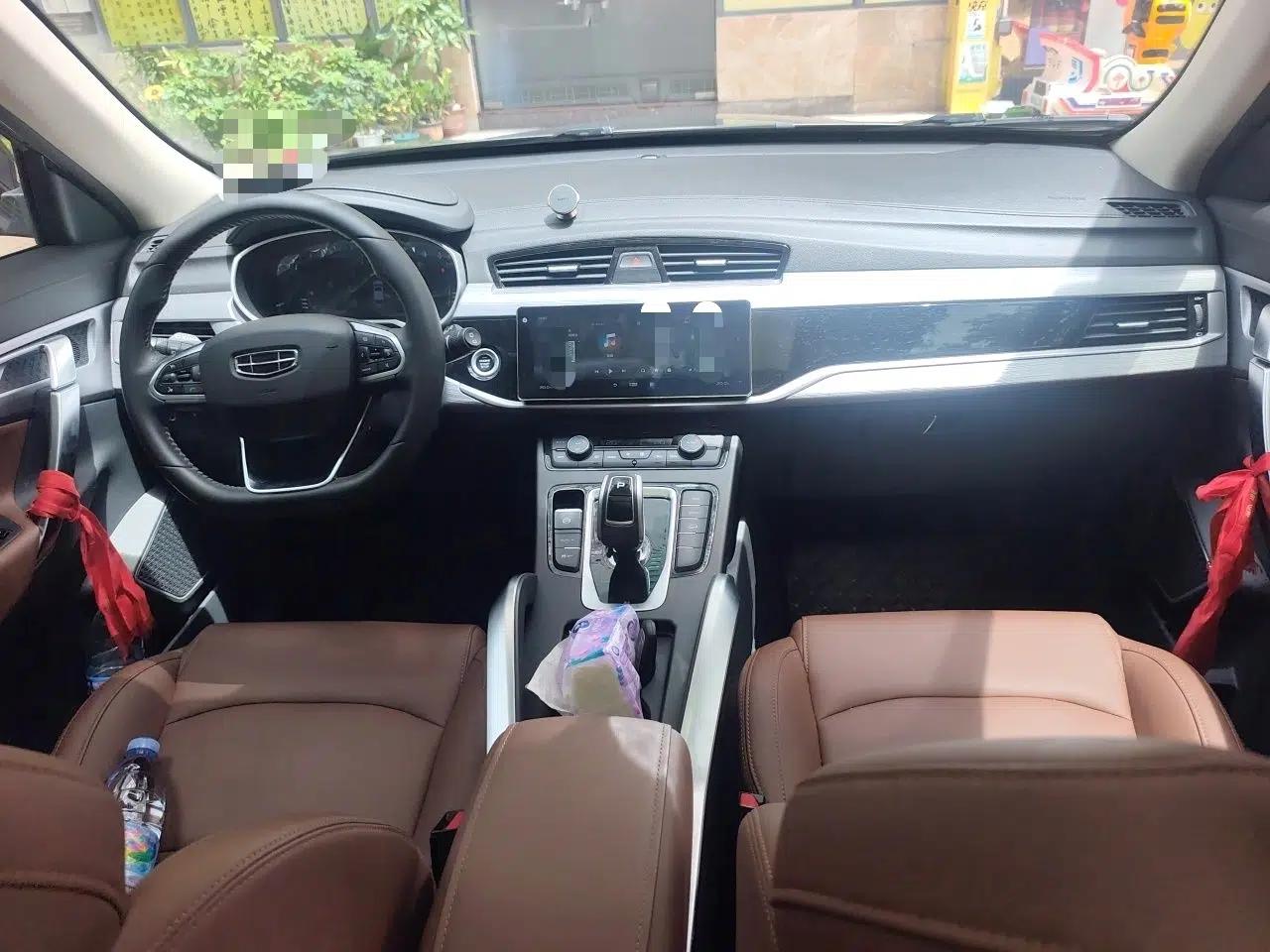 Geely Auto Emgrand X7 Sport 2021 1.8TD DCT Two-Wheel Drive Asian Games Comfort Edition — миниатюра 9
