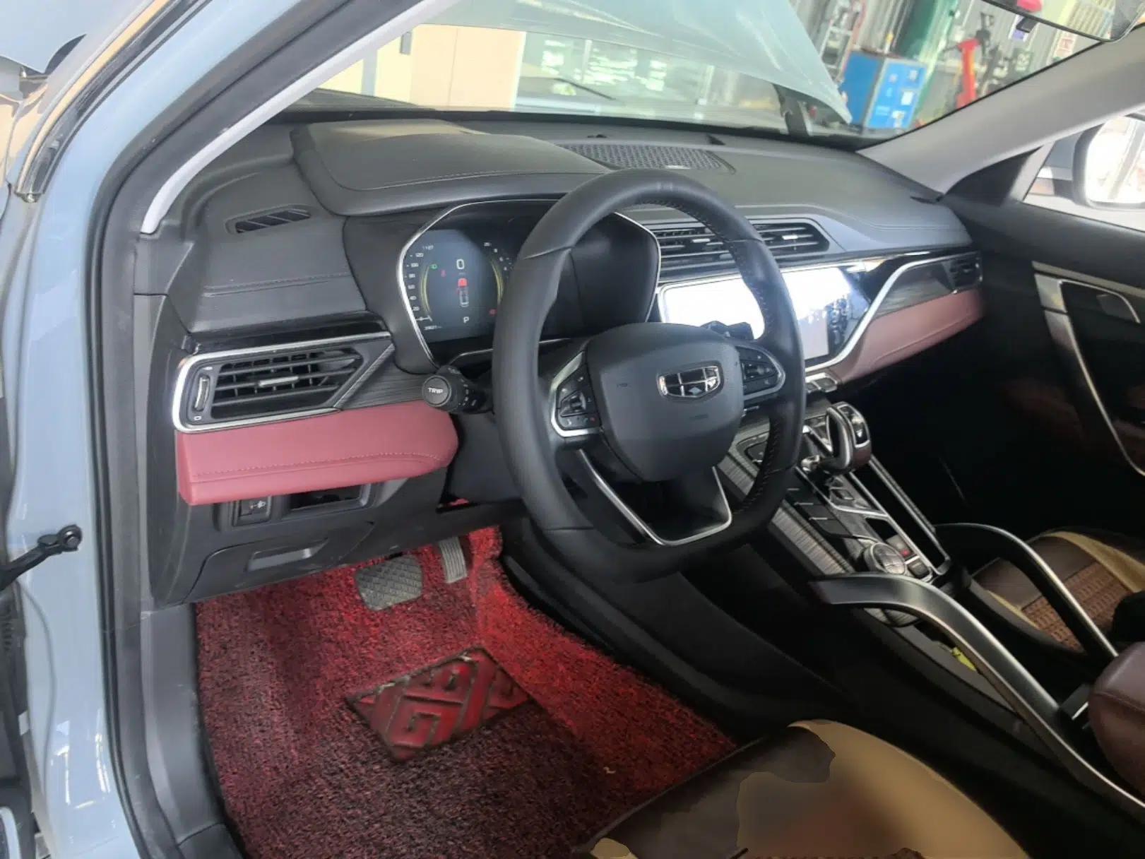 Geely Auto Emgrand X7 Sport 2022 Boyue X 1.8TD DCT ZhiShang Model — миниатюра 12