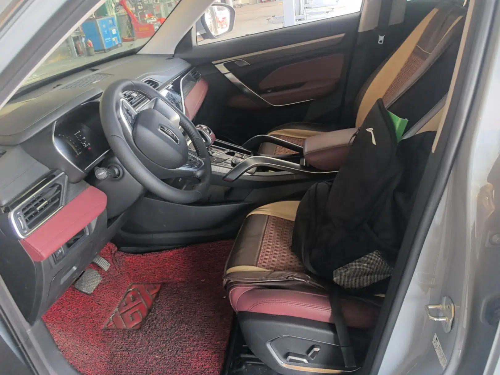 Geely Auto Emgrand X7 Sport 2022 Boyue X 1.8TD DCT ZhiShang Model — миниатюра 17