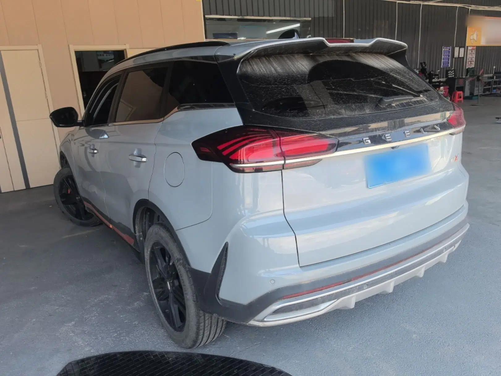 Geely Auto Emgrand X7 Sport 2022 Boyue X 1.8TD DCT ZhiShang Model — миниатюра 4