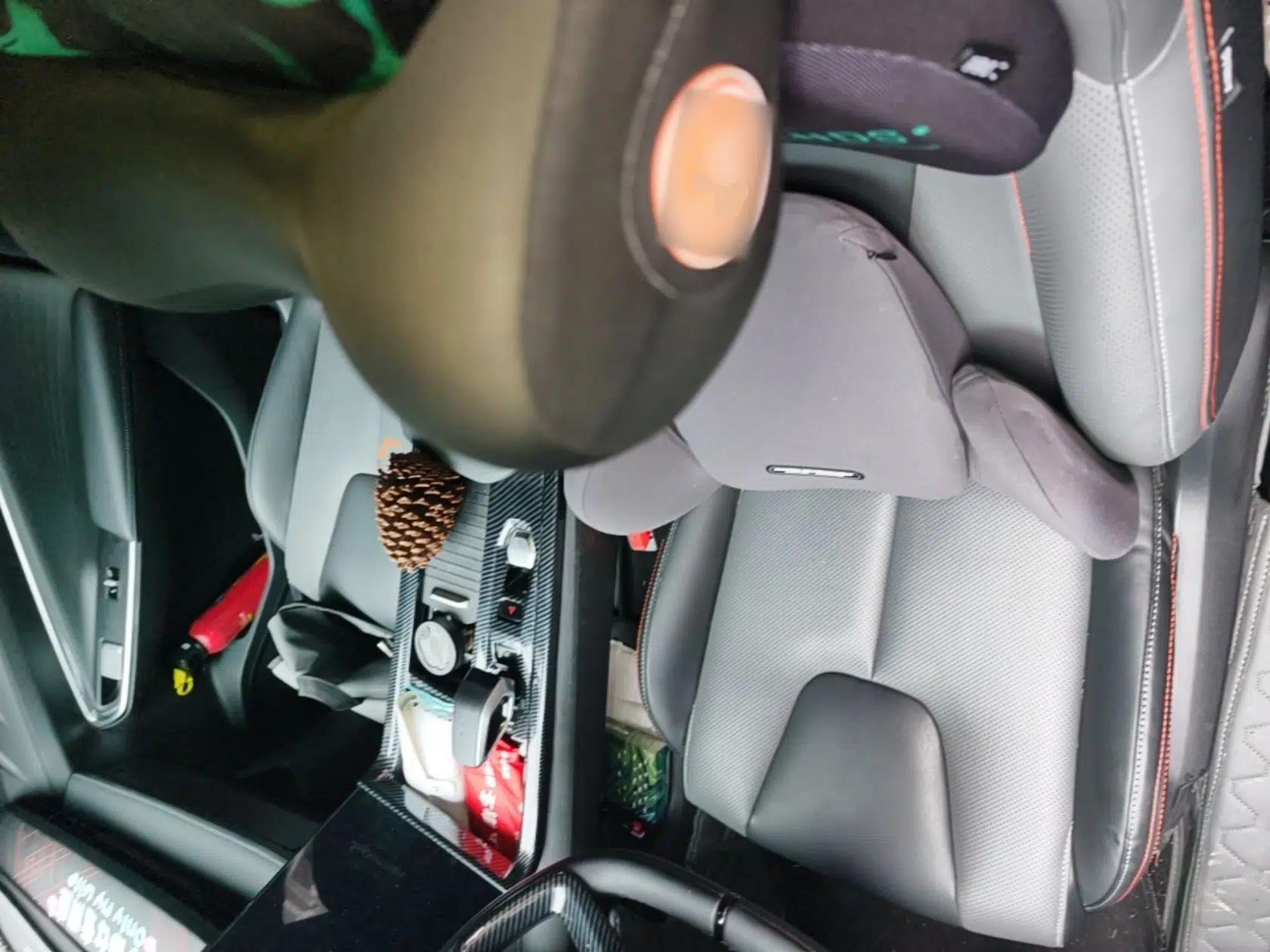Geely Auto Emgrand X7 Sport 2023 Boyue COOL 1.5TD Smart Model — миниатюра 15