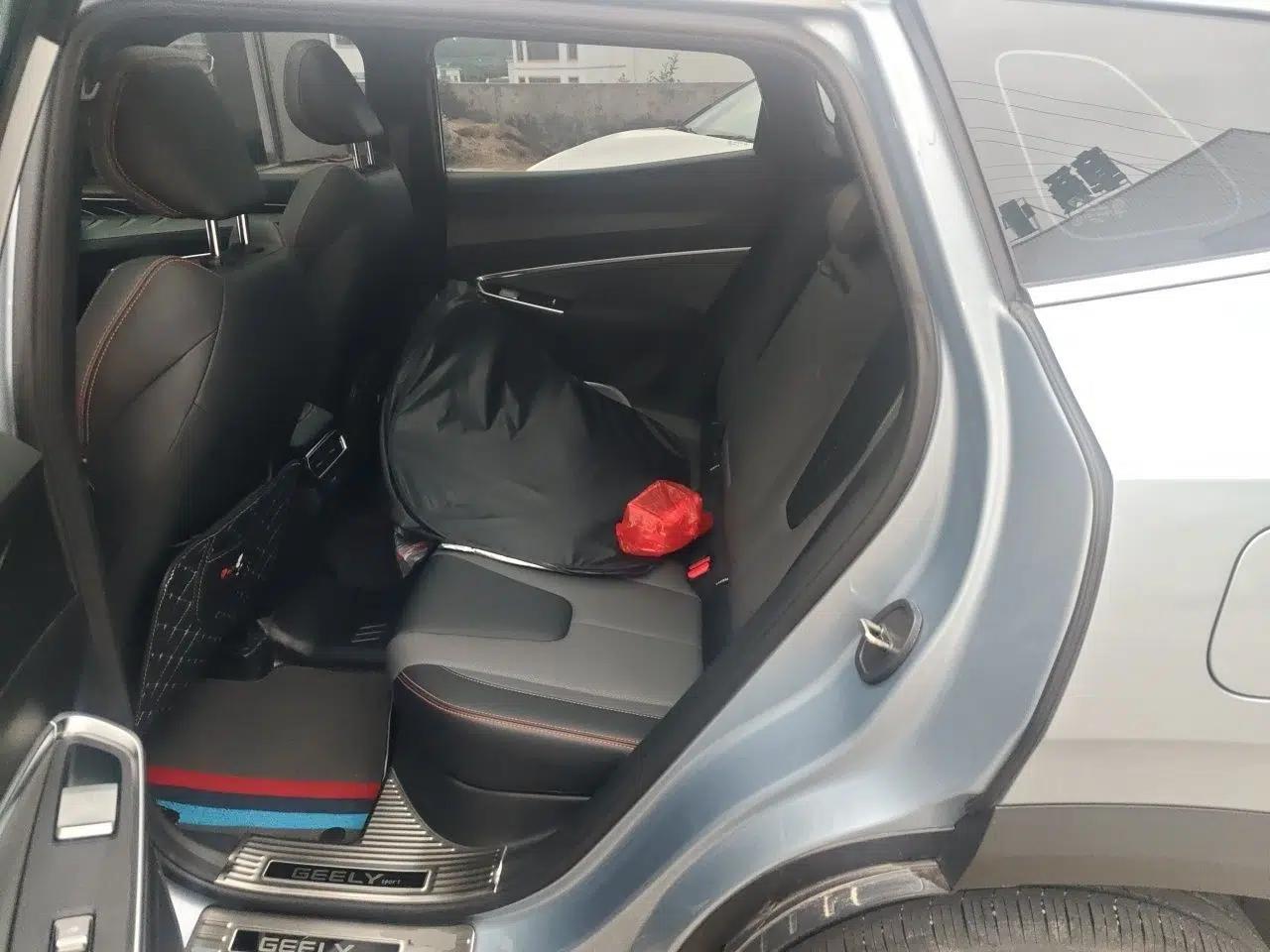 Geely Auto Emgrand X7 Sport 2024 1.5TD Smart Edition — миниатюра 17