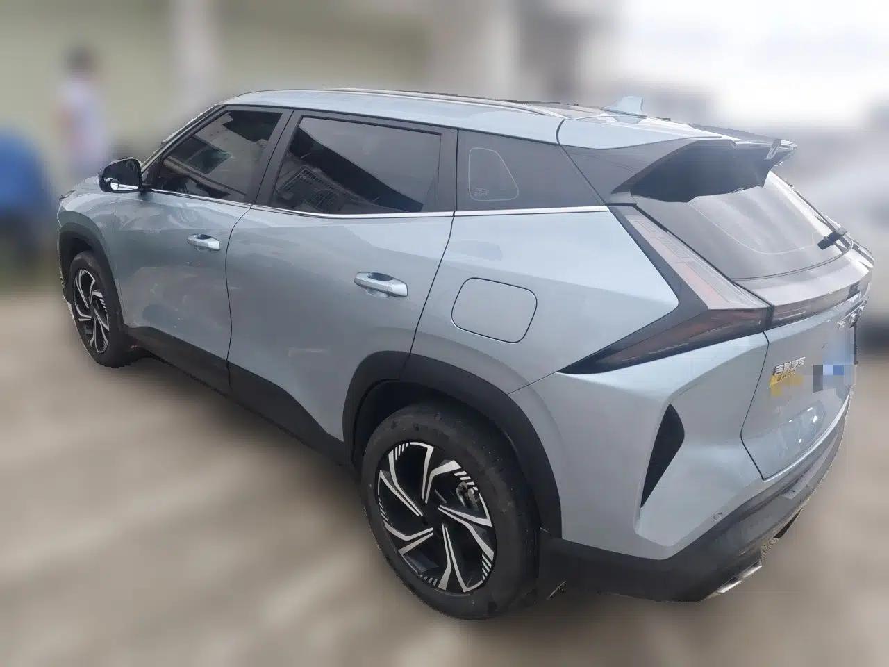 Geely Auto Emgrand X7 Sport 2024 1.5TD Smart Edition — миниатюра 4