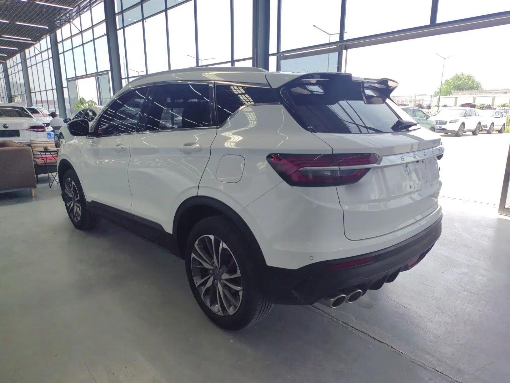 Geely Auto Coolray 2020 PRO 260T DCT Knight — миниатюра 6