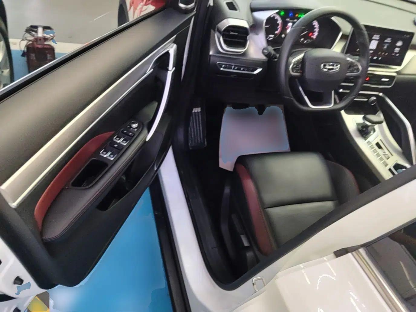Geely Auto Coolray 2021 1.4T DCT Diamond Edition — миниатюра 18