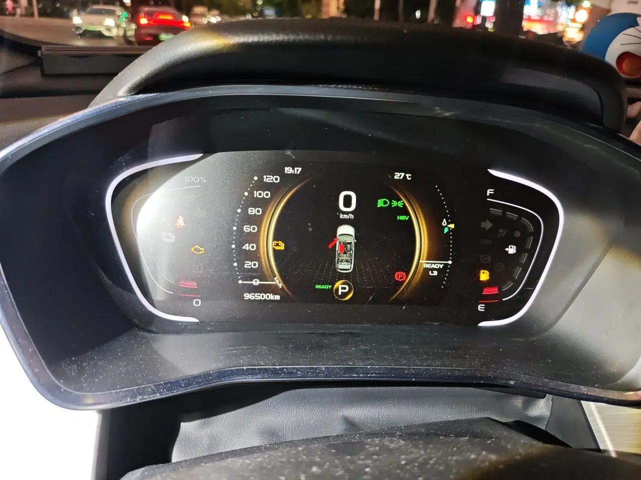 Geely Auto Coolray New Energy 2019 260T DCT Knight — миниатюра 11
