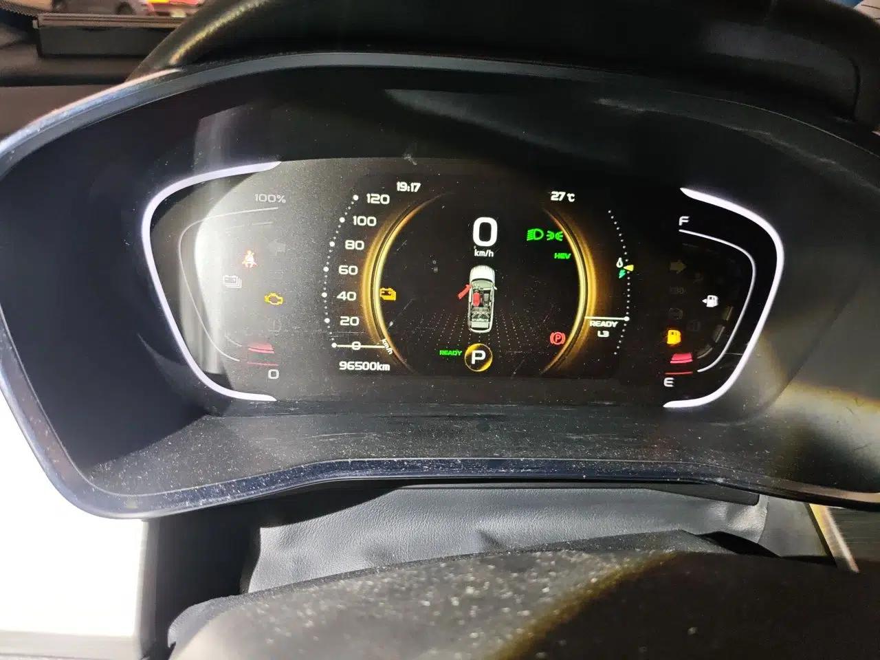 Geely Auto Coolray New Energy 2019 260T DCT Knight — миниатюра 12