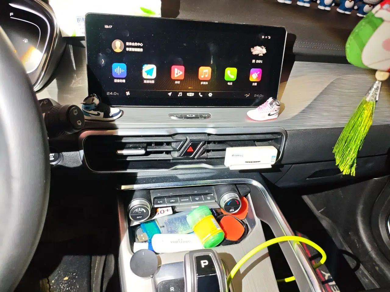 Geely Auto Coolray New Energy 2019 260T DCT Knight — миниатюра 13