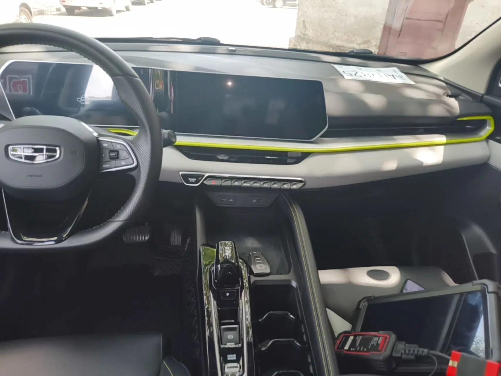 Geely Auto Coolray 2022 Bin Yue COOL 1.5TD DCT Hot Engine Edition — миниатюра 15