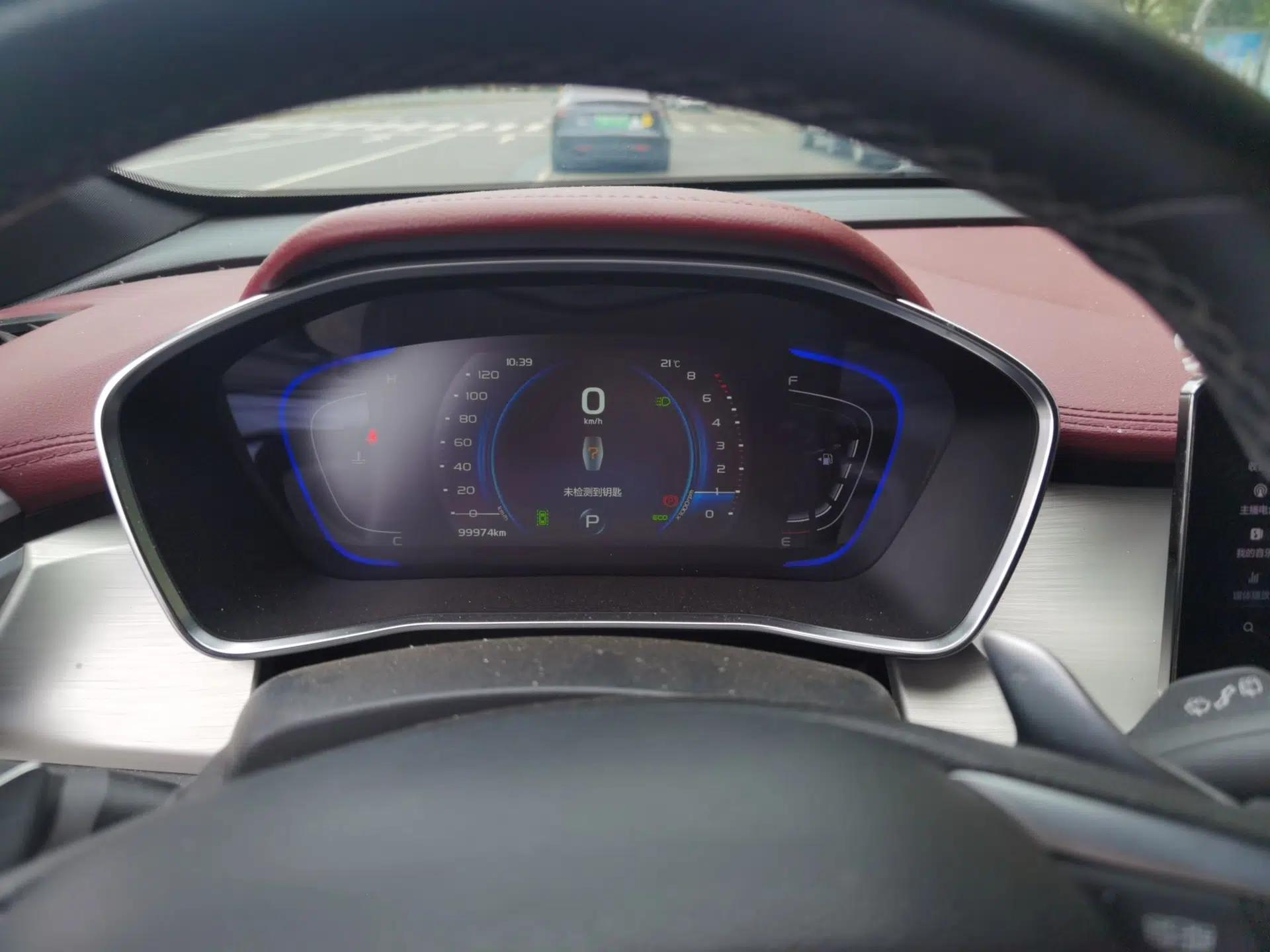 Geely Auto Coolray 2019 Sport Model 260T DCT Battle China V Standard — миниатюра 11