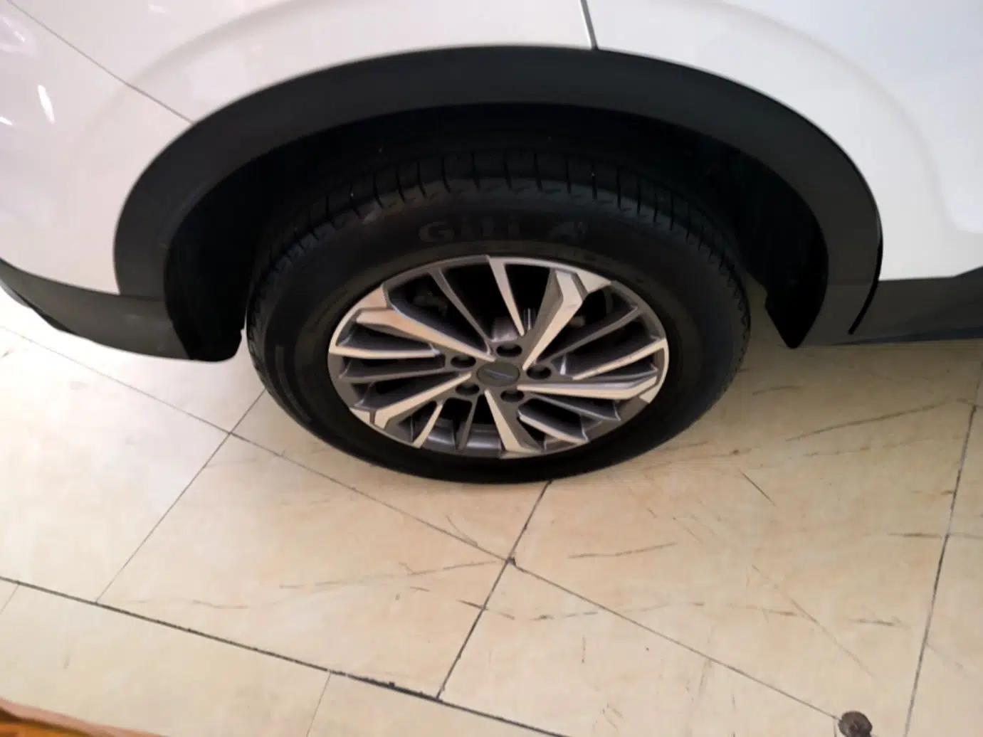 Geely Auto Coolray 2021 1.4T DCT Platinum Edition — миниатюра 11