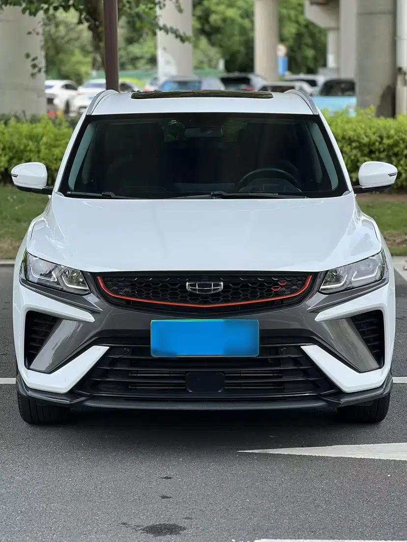 Geely Auto Coolray 2021 1.4T DCT Platinum Edition — миниатюра 13