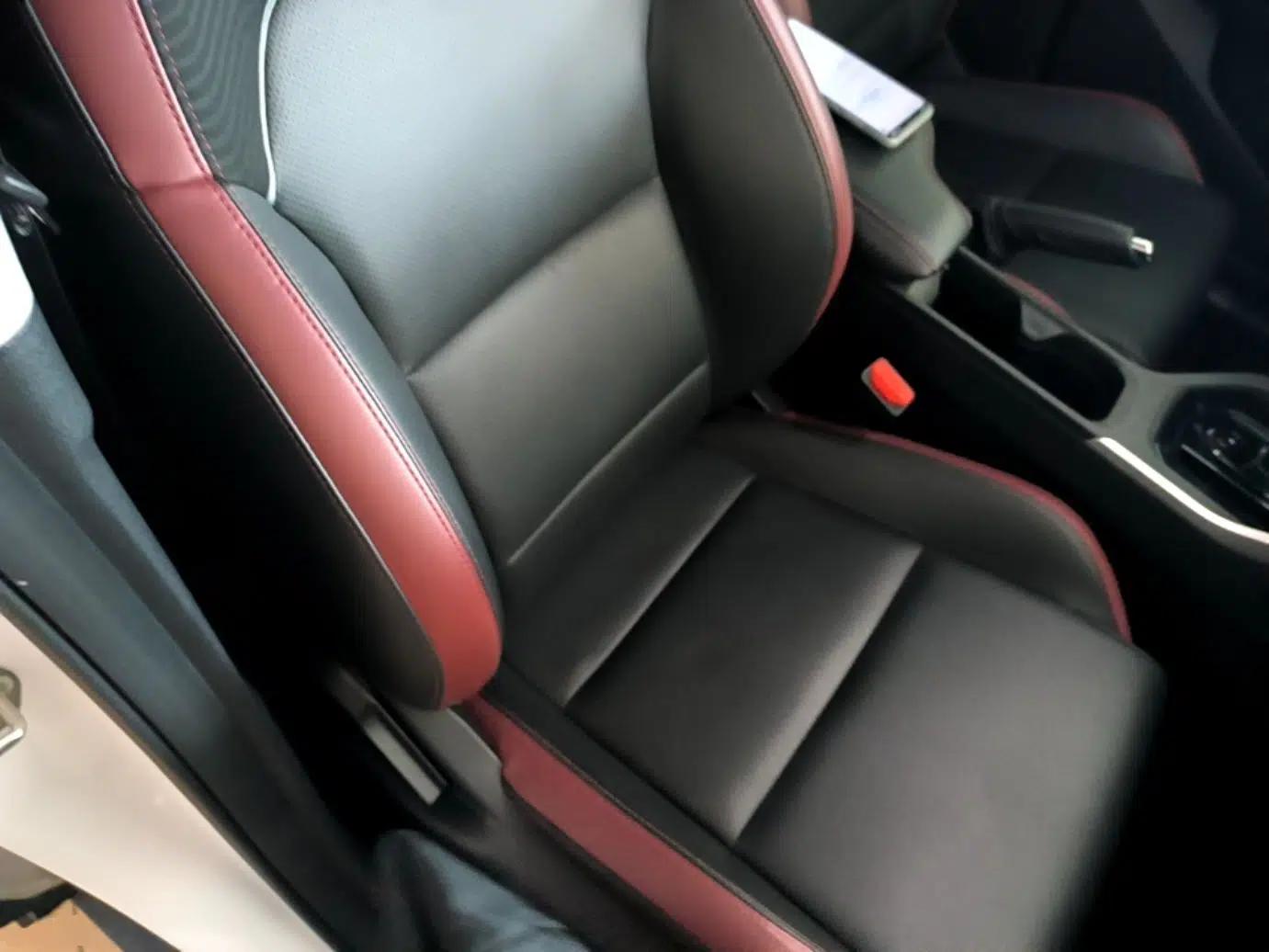 Geely Auto Coolray 2021 1.4T DCT Platinum Edition — миниатюра 26