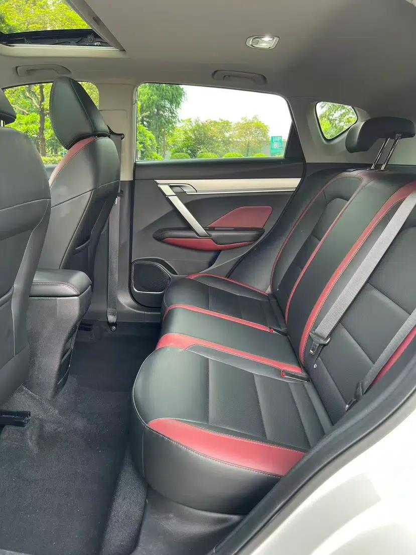 Geely Auto Coolray 2021 1.4T DCT Platinum Edition — миниатюра 31