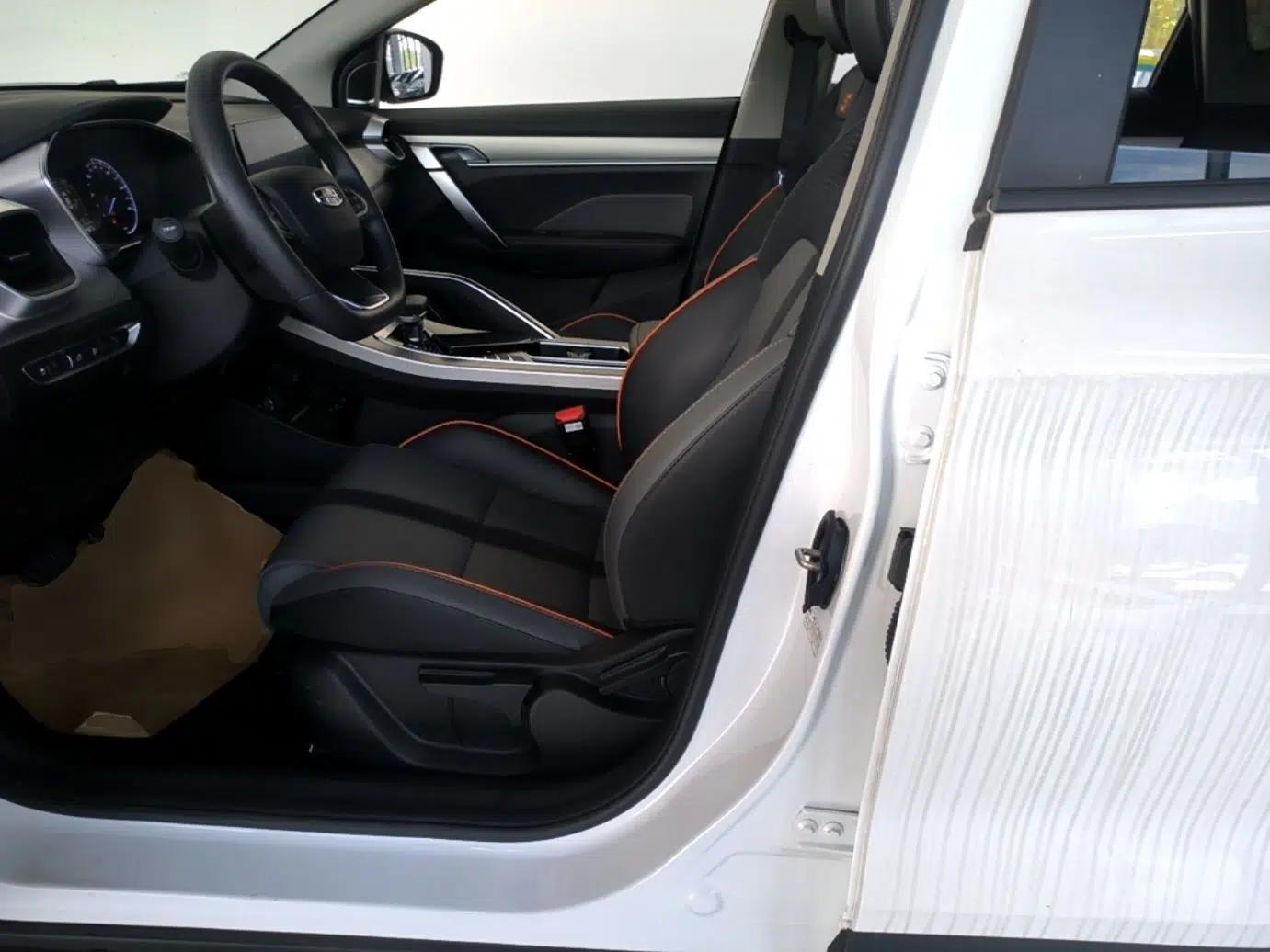Geely Auto Coolray 2024 1.5T DCT Longteng Edition — миниатюра 17